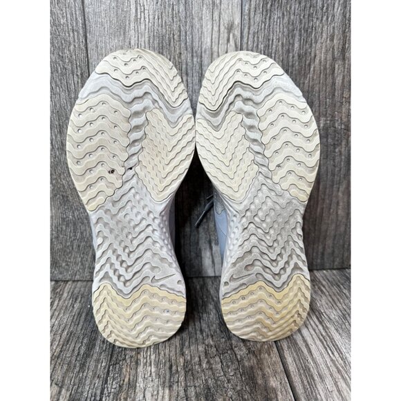 NIKE ODYSSEY REACT FLYKNIT WOLF GRAY WHITE SNEAKERS WOMEN SIZE 8 AH1016 - Picture 4 of 12